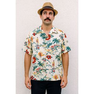 Limited Reyn Spooner White Hawaiian Graphic Button Up Shirt  Mens Size Large